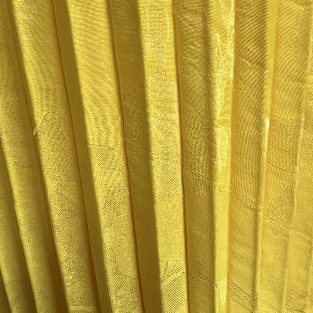 Banana Republic Yellow Pleated Slip Dress Strappy V-Neck XS Petite XSP Floral - Picture 10 of 11